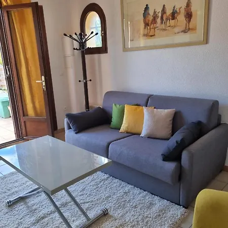 Lägenhet Jolie 20m2 A En Roussillion *